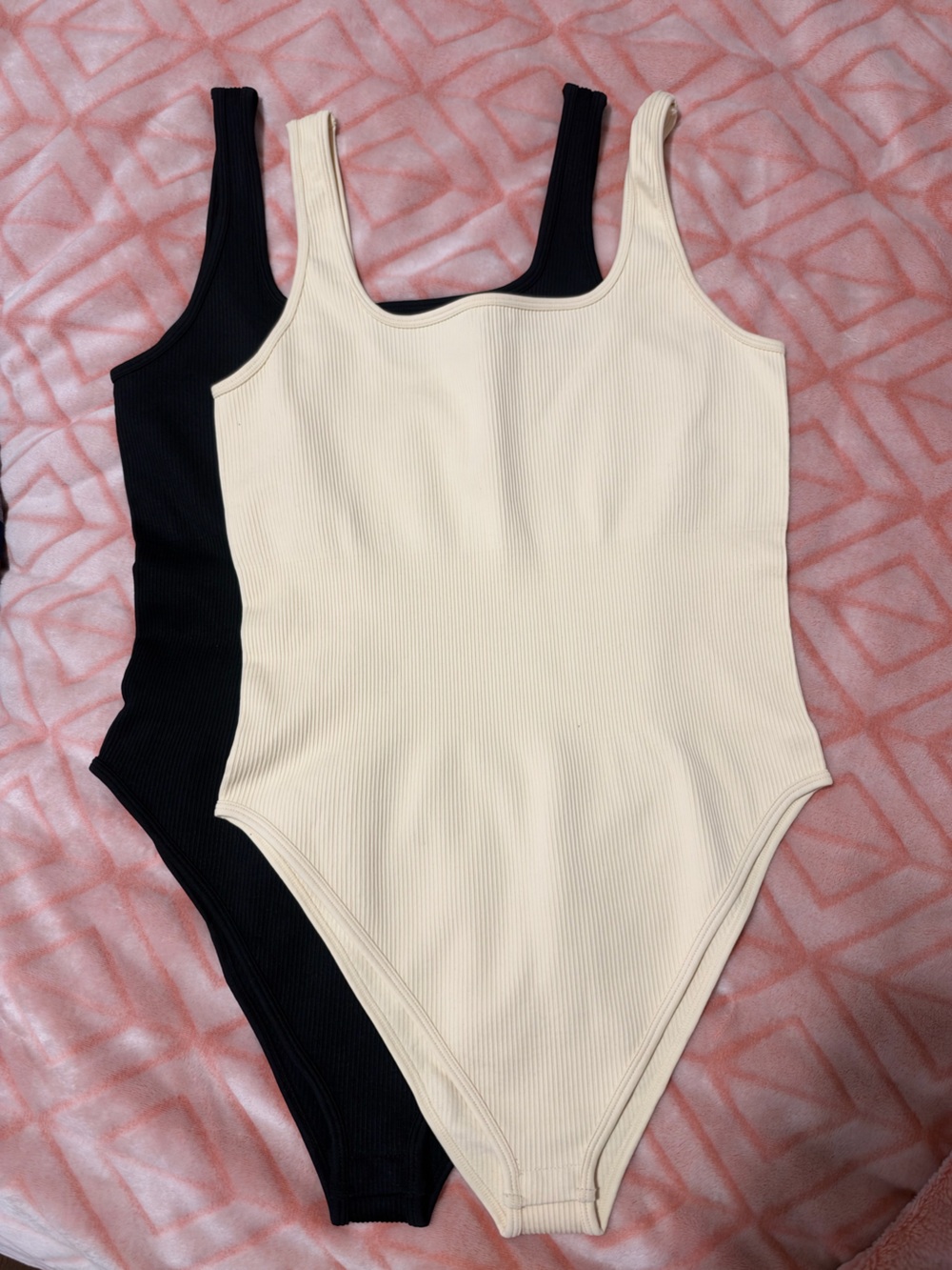 Ribbed Crewneck Tank Top - Cream